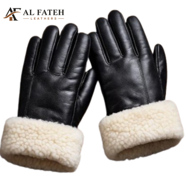 Kids black gloves with white furr